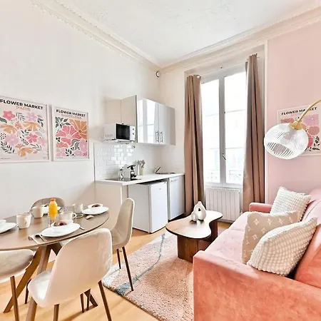 Magnifique Neuf Rose 14eme - Ii